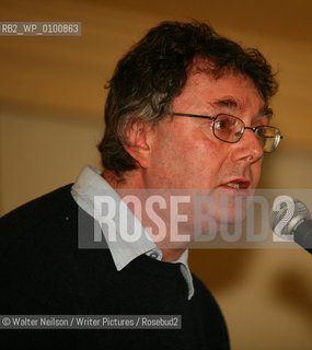 100 Poets, 100 Readings at St Andrews Stanza Poetry Festival 2007.William Hershaw..Copyright©Walter Neilson/Writer Pictures/Rosebud2