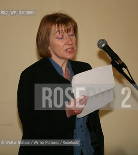 100 Poets, 100 Readings at St Andrews Stanza Poetry Festival 2007.Eleanor Livingstone..Copyright©Walter Neilson/Writer Pictures/Rosebud2