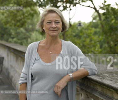 28 August 2004 - Edinburgh, UK - British writer and reporter, and former BBC Chief News Correspondent  Kate Adie.at the Edinburgh International Book Festival ..©Pascal Saez/Writer Pictures/Rosebud2