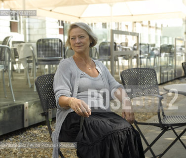 28 August 2004 - Edinburgh, UK - British writer and reporter, and former BBC Chief News Correspondent  Kate Adie.at the Edinburgh International Book Festival ..©Pascal Saez/Writer Pictures/Rosebud2