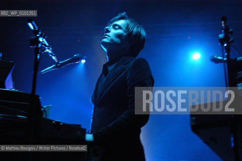 AIR in concert in Paris                       ..Copyright©Mathieu Bourgois/Writer Pictures/Rosebud2