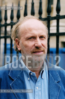 Hervé Algalarrondo  Paris
©Writer Pictures/Rosebud2