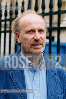 Hervé Algalarrondo  Paris
©Writer Pictures/Rosebud2