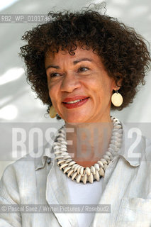 15 August 20004 - Edinburgh, UK - American writer, director and screenwriter Candace Allen at the Edinburgh International Book Festival. Candace Allen was the first African-American female member of the Directors Guild of America..©Pascal Saez/Writer Pictures/Rosebud2