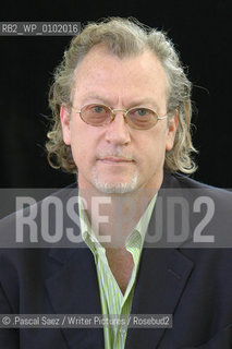 Journalist and writer Jon Lee Anderson at the Edinburgh International Book Festival 2005. He is a staff writer for the New Yorker and the author of The Lions Grave:Dispatches from Afghanistan and The Fall of Baghdad..©.Pascal Saez/Writer Pictures/Rosebud2