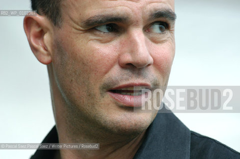 British crime writer Jake Arnott, author of The Long Firm, He Kills Coppers and Truecrime at the Edinburgh International Book Festival 2003...Copyright©Pascal Saez.Pascal Saez/Writer Pictures/Rosebud2