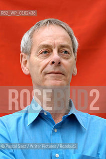 Neil Ascherson.                                                 .copyright©Pascal Saez/Writer Pictures/Rosebud2