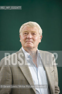 Paddy Ashdown, former MP and leader of The Liberal Democrat Party  and writer his memoirs A Fortunate Life at The Edinburgh International Book Festival 2009..copyright©Geraint Lewis/Writer Pictures/Rosebud2