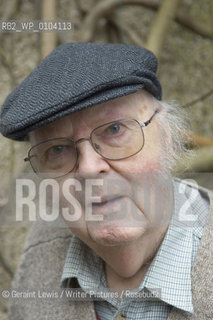 John Bayley  the writer and former husband of Iris Murdoch at home in Oxfordshire...Copyright©Geraint Lewis/Writer Pictures/Rosebud2