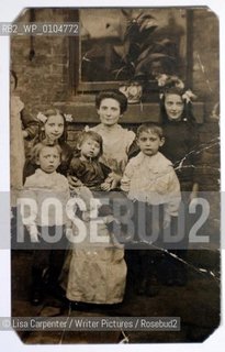 Harry Bernstein, author of The Invisible Wall .Collect photo of Harry and his family..copyright©Lisa Carpenter/Writer Pictures/Rosebud2