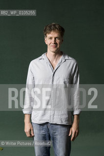 Michael Blastland, Maker of Current Affairs vprogrammes for BBC Radio 4 and writer of The Tiger That Wasnt  ,an intrduction to the s©Writer Pictures/Rosebud2