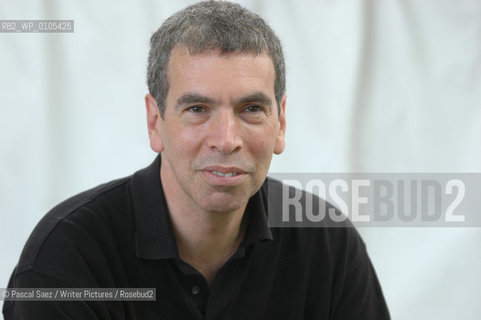  24 August 2005- Edinburgh, UK- British writer and science expert David Bodanis.at the Edinburgh International Book Festival..©Pascal Saez/Writer Pictures/Rosebud2