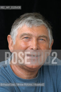 World renowned Shakespeare director and writer Michael Bogdanov at the Edinburgh International Book Festival 2004..Copyright©Pascal Saez/Writer Pictures/Rosebud2