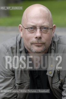 Christopher Brookmyre, Scottish Author and Crime Writer..Copyright©Geraint Lewis/Writer Pictures/Rosebud2