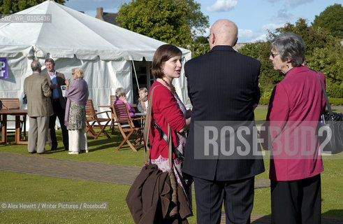 Borders Book Festival in Melrose..Pru Rowlandson from Granta and Reverend Richard F. Holloway and his wife talking in the foreground of the picture..Copyright©Alex Hewitt/Writer Pictures/Rosebud2