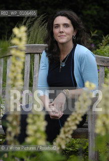 Bettany Hughes at Borders Book Festival, 23/06/07..©/Writer Pictures/Rosebud2
