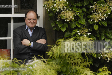 James Naughtie at the Borders Book Festival, 23/06/07..©/Writer Pictures/Rosebud2
