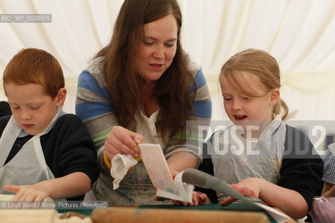 Events at the Borders Book Festival 2010..The festival runs from Thursday 17th June to Sunday 20th June.for further info please go to the website at www.bordersbookfestival.org or contact Nicky Stonehill on 07740 681 560 or nicky@stonehillsalt.co.uk..Copyright©Lloyd Smith/Writer Pictures/Rosebud2