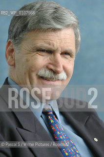 26 August 2005-Edinburgh, UK- Canadian Army General Romeo Dallaire, author of the book Shaking Hands With The Devil at the Edinburgh International Book Festival..General Dallaire was leading the UN peacekeeping force in Rwanda in 1994, but was unable to prevent the genocide of the Tutsis by the Hutus...Copyright©Pascal S/Writer Pictures/Rosebud2