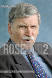26 August 2005-Edinburgh, UK- Canadian Army General Romeo Dallaire, author of the book Shaking Hands With The Devil at the Edinburgh International Book Festival..General Dallaire was leading the UN peacekeeping force in Rwanda in 1994, but was unable to prevent the genocide of the Tutsis by the Hutus...Copyright©Pascal S/Writer Pictures/Rosebud2