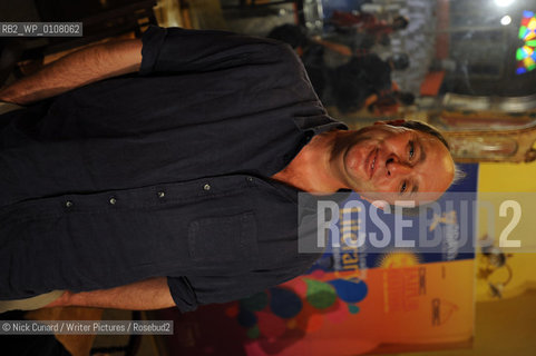 William Dalrymple,  author, at The DSC Jaipur Literature Festival 2009 billed as Asias Leading Literary Festival at Diggi Palace the old city area of Jaipur,  capital city of Rajastan...copyright©Nick Cunard/Writer Pictures/Rosebud2