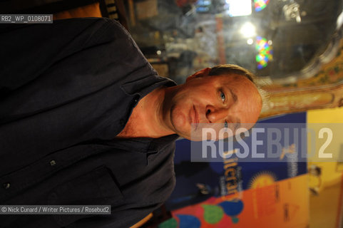 William Dalrymple,  author, at The DSC Jaipur Literature Festival 2009 billed as Asias Leading Literary Festival at Diggi Palace the old city area of Jaipur,  capital city of Rajastan...copyright©Nick Cunard/Writer Pictures/Rosebud2