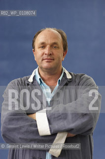 William Dalrymple, author and a leading commentator on contemporary India, at the Edinburgh International Book Festival, 23/08/2010..©.Geraint Lewis/Writer Pictures/Rosebud2