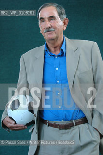 British writer Hunter Davies, ghostwriter for footballer Wayne Rooney at the Edinburgh International Book Festival...Copyright©Pascal Saez/Writer Pictures/Rosebud2