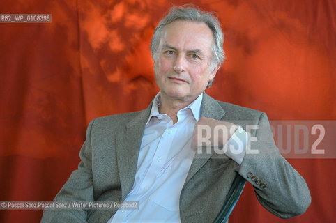 Scientist and writer Richard Dawkins at the Edinburgh International Book Festival 2005..Copyright©Pascal Saez.Pascal Saez/Writer Pictures/Rosebud2