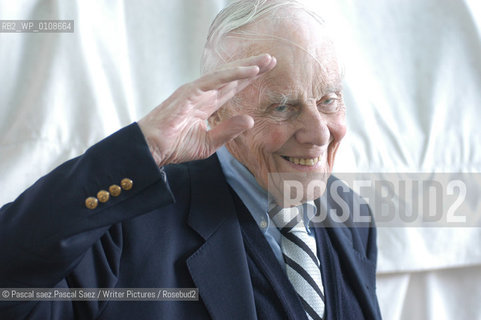 British writer and journalist William Deedes at the Edinburgh International Book Festival 2003..Copyright©Pascal saez.Pascal Saez/Writer Pictures/Rosebud2