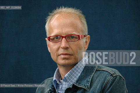 Writer Gerard DeGroot, author of Dark Side Of The Moon at the Edinburgh International Book Festival 2007. ..Copyright©Pascal Saez/Writer Pictures/Rosebud2