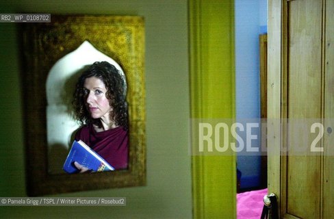 Author Meaghan Delahunt pictured at home in Edinburgh..copyright©Pamela Grigg/TSPL/Writer Pictures/Rosebud2