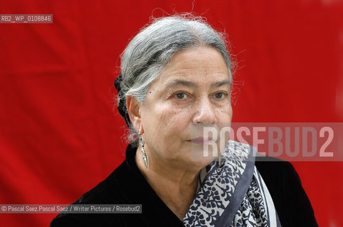 Indian writer Anita Desai, author of The Zigzag Way, at the Edinburgh International Book Festival 2004..Copyright©Pascal Saez.Pascal Saez/Writer Pictures/Rosebud2