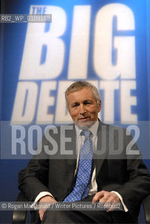 Jonathan Dimbleby hosts the Big Debate, a discussion about the future of primary school teaching for Teachers TV..©Rogan MacDonald/Writer Pictures/Rosebud2