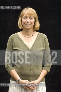 Mary Dobson....copyright©Geraint Lewis/Writer Pictures/Rosebud2