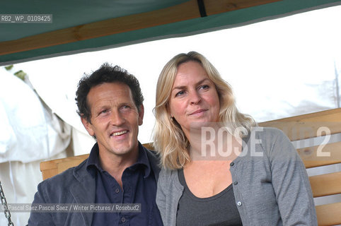 British writer and presenter Monty Don with his wife Sarah.at the Edinburgh International book Festival 2004..Copyright©Pascal Saez.Pascal Saez/Writer Pictures/Rosebud2