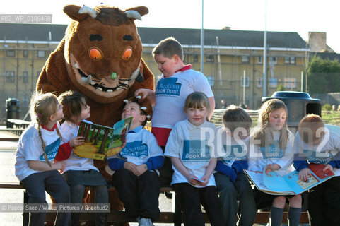 The Gruffalo, creation of writer Julia Donaldson at Pilton Primary School, Edinburgh. ..Copyright©Pascal Saez/Writer Pictures/Rosebud2