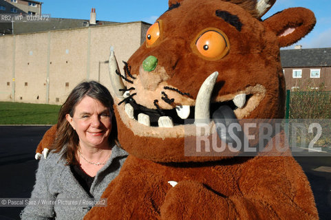 Writer Julia Donaldson and her creation the Gruffalo at Pilton Primary School, Edinburgh. ..Copyright©Pascal Saez/Writer Pictures/Rosebud2