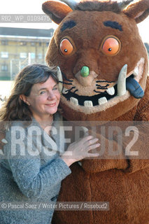 Writer Julia Donaldson and her creation the Gruffalo at Pilton Primary School, Edinburgh. ..Copyright©Pascal Saez/Writer Pictures/Rosebud2