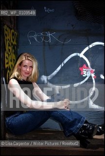 Jennifer Donnelly..copyright©Lisa Carpenter/Writer Pictures/Rosebud2