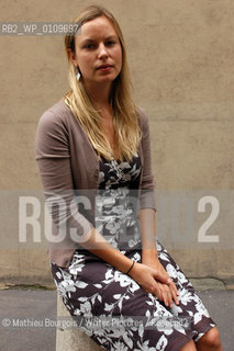 Ceridwen Dovey..copyright©Mathieu Bourgois/Writer Pictures/Rosebud2