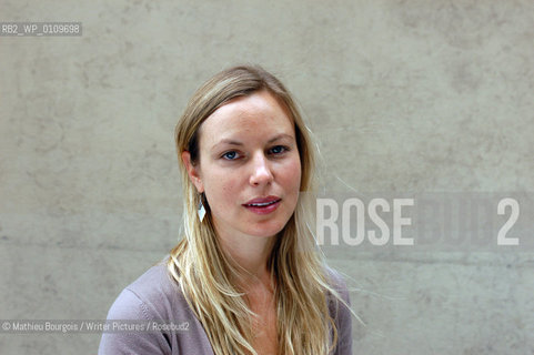 Ceridwen Dovey..copyright©Mathieu Bourgois/Writer Pictures/Rosebud2