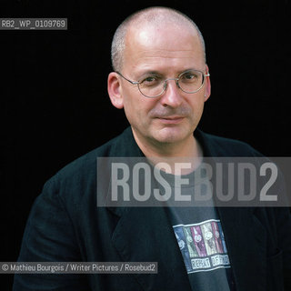  ..copyright©Mathieu Bourgois/Writer Pictures/Rosebud2