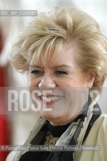 Irish writer Evelyn Doyle, author of Evelyn, a True Story, which was made into a movie starring Pierce Brosnan, at the Edinburgh International Book Festival 2003...Copyright©Pascal Saez.Pascal Saez/Writer Pictures/Rosebud2