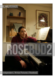 Jessica Duchen, music journalist and author with her husband Thomas Eisner. .copyright©Independent/Writer Pictures/Rosebud2