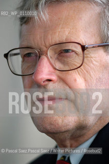 British historian and writer Christopher Duffy at the Edinburgh International Book Festival 2003..                                               .copyright©Pascal Saez.Pascal Saez/Writer Pictures/Rosebud2
