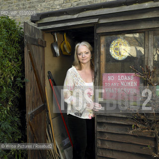 Stella Duffy,Writer ,actress and female comic. CREDIT Geraint Lewis
©Writer Pictures/Rosebud2