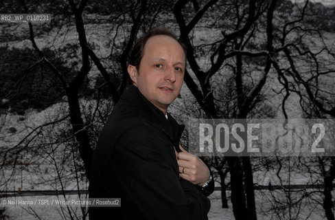 Gary Dutton..copyright©Neil Hanna/TSPL/Writer Pictures/Rosebud2