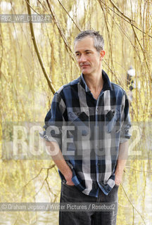 Geoff Dyer, author pictured in Regents Park, London.                         .Copyright©Graham Jepson/Writer Pictures/Rosebud2