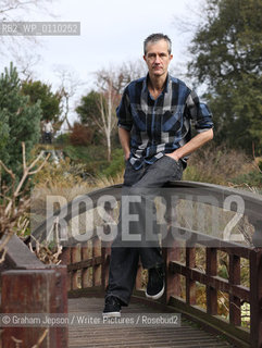 Geoff Dyer, author pictured in Regents Park, London.                         .Copyright©Graham Jepson/Writer Pictures/Rosebud2